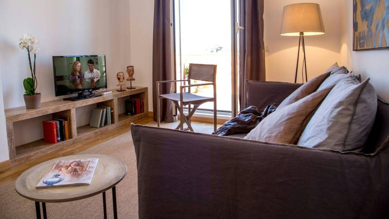 hotel-nazionale-51-suite-salone-8 hotel-nazionale-51-suite-salone-8
