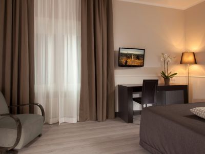 Nazionale 51 Rome Room 3