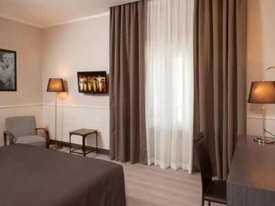 Nazionale 51 Rome Room 2